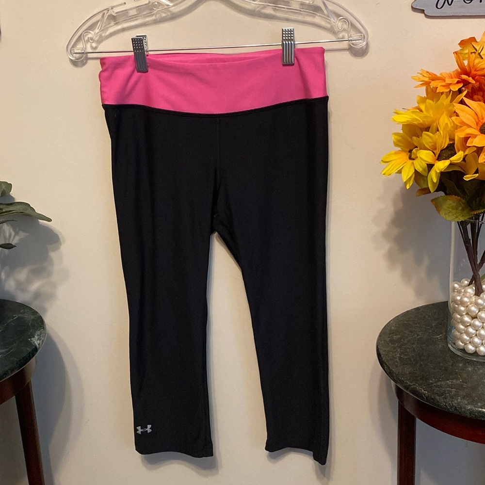 Under Armour Exercise Capri Pants Sz Small.